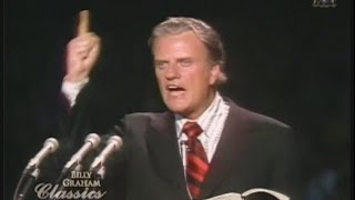 Who is Jesus? -  Chicago 1971 - Billy Graham