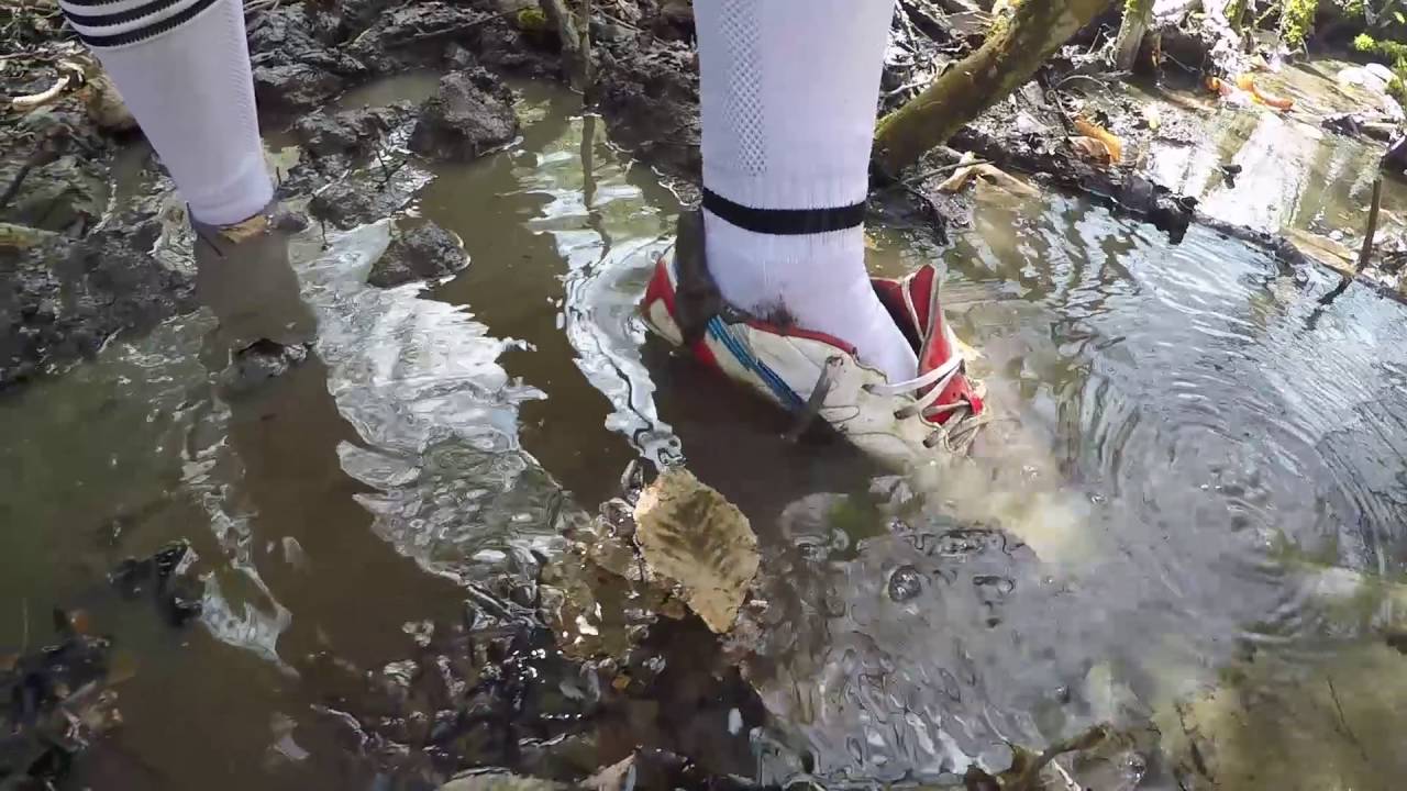 Socks mud