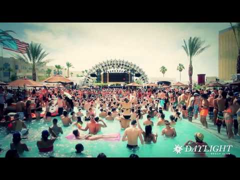 Daylight Beach Club Dance Floor Couch - No Cover Nightclubs