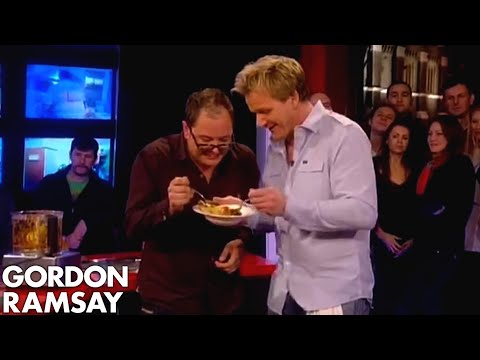 VIDEO : eating the hottest curry in uk - gordon ramsay - gordon ramsay and alan carr try to eat the hottest curry in the uk on cookalong live show. funny clip from the indiangordon ramsay and alan carr try to eat the hottest curry in the  ...