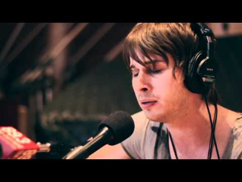 Foster The People - Pumped Up Kicks (acoustic)(live On 89.3 The Current)