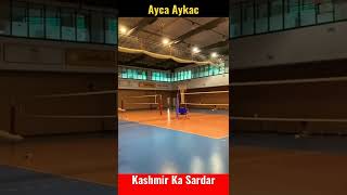 Ayca Aykac Has Some Techniques