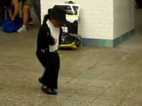 MINI MICHAEL JACKSON