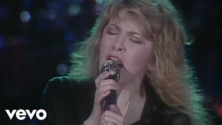 Watch Stevie Nicks Outside The Rain video
