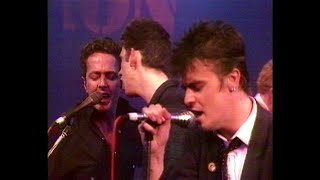 Watch Pogues I Fought The Law live video