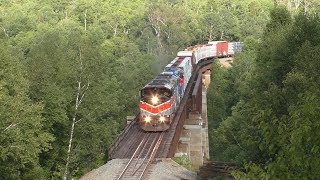 Cmq 9017 Leads Job 1 West On The Moosehead Sub 82419