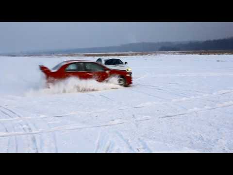 Evo X vs Evo IX snow Evo X vs Evo IX snow 047 Muchowiec 2009