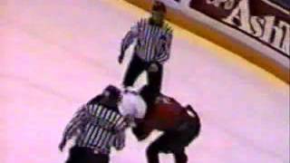 David Walker vs Nicholas Bilotto LHJMQ 5 02 99