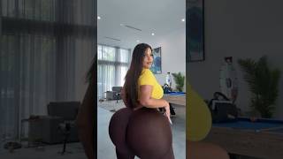 Gracie Bon Twerk In Brown Legging
