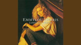 Watch Emmylou Harris I Hear A Call video