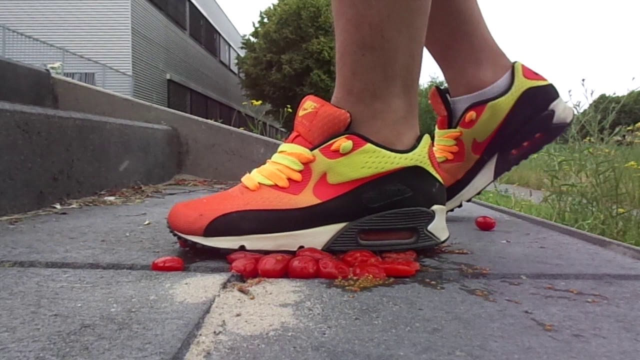 Brutal trampling with nike thea trailer