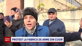 Angajaţii Fabricii De Arme Din Cugir, Scoși În Stradă De Lipsa Comenzilor