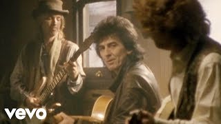 Watch Traveling Wilburys End Of The Line video