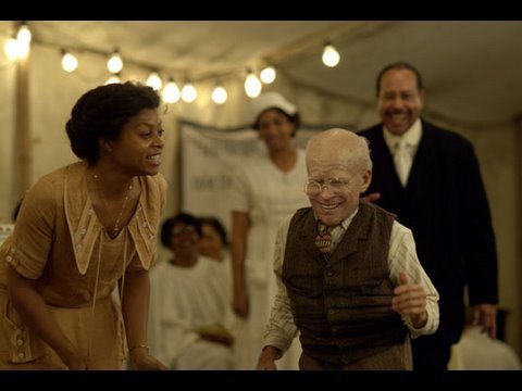 Taraji Henson gives Oscar Worthy performance in The Curious Case of Benjamin Button.