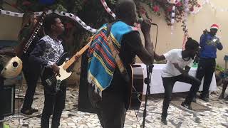 Extracts from Christmas Concert SAMU social with BIG & Sous L’Arbre Acoustik
