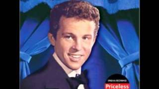 Watch Bobby Vinton Sealed With A Kiss video
