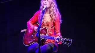 Watch Taylor Swift Your Face video