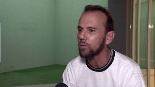 UQJds8T4A20 Video Image