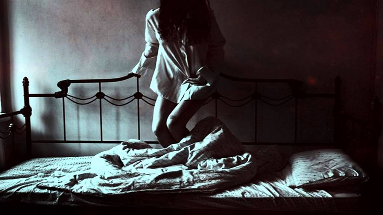 Черно Белое Фото Девушек В Депрессии