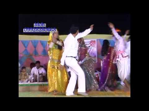 bhajan by durga jasraj baba ram dev ji ro sanedo live from ramdevriya...