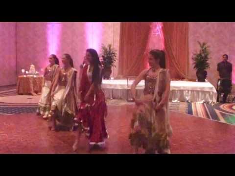 Bollywood dance performance at Zahara & Farhans wedding