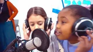 Israeli School Children Sing Am Yisrael Chai With All Their Heart And Soul