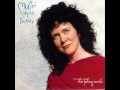 Mairi Mac Innes - Can Serch O Eriskay (An Eriskay Love Song)