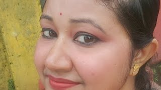 Indian Vlogger Priyanka Biswas Is Going Live
