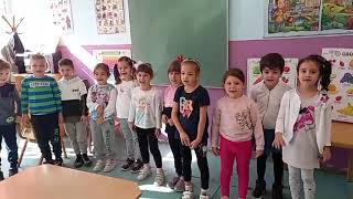 Есента Е Златна Кралица