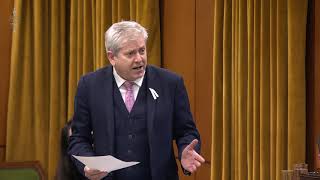 Charlie Angus Challenges Liberals on Missing Another Climate Target