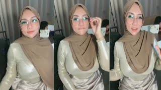 Style Hijab Ketat | Referensi Hijab panjang tante Bohay mek Sarah bikin salfok