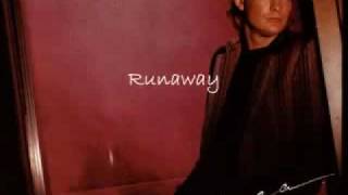 Watch Chris Rea Runaway video