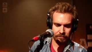 Watch Red Wanting Blue Pour It Out video