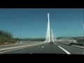 快晴のミヨー橋