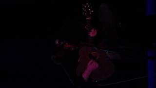 Watch Lee Dewyze Fallen video