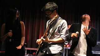 Watch Annie Come Together video