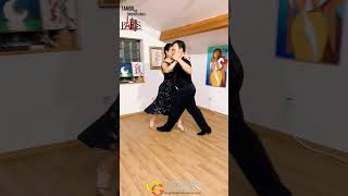 Triple giro milonguero #milonga online lesson 6/2/23 #tangomilonga Georgina Vargas Oscar Mandagaran