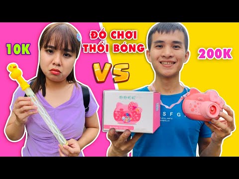 ĐỒ CHƠI BONG BÓNG MÁY ẢNH 200K VS BONG BÓNG CON VỊT 10K Đồ Chơi Giàu Nghèo Có Gì Khác Nhau!??