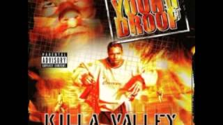 Watch Young Droop Under Pressure video