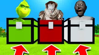 Minecraft PE : DO NOT CHOOSE THE WRONG CHEST! (Grinch, Pennywise & Granny)