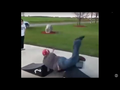 #TWSstaffSession #35 Skateboarding At Work