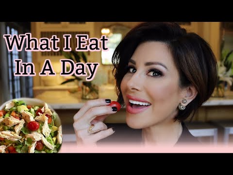 What I Eat In A Day | Dominique Sachse