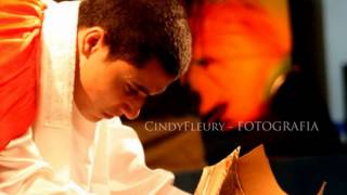 Watch Paul Wilbur Sing Of Your Great Love video
