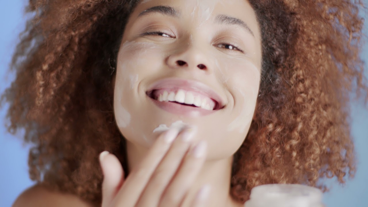 COMMERCIAL