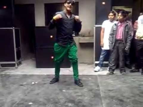 Prince Chugh ft. Honey Singh--Chaska