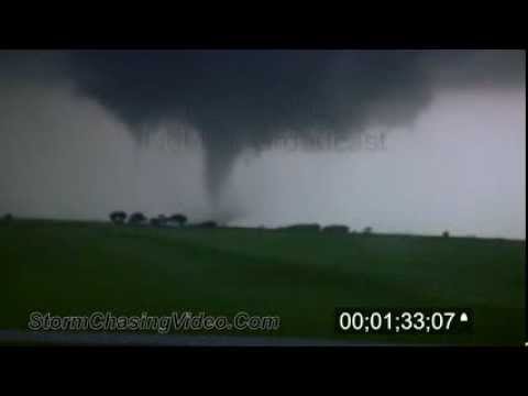 4/14/2012 Cherokee, OK Tornado Footage Stock Video