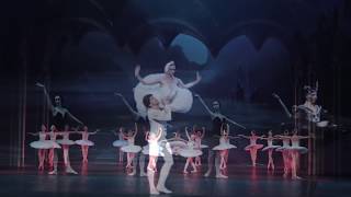 Saint-Petersburg Klasik Bale Tiyatrosu - Kuğu Gölü