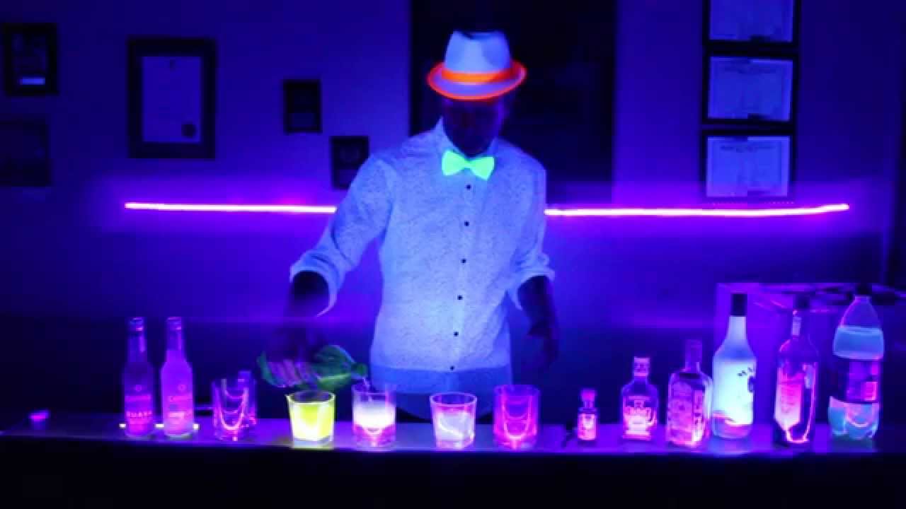 Black light cum