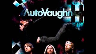 Watch Autovaughn Dream A Little video