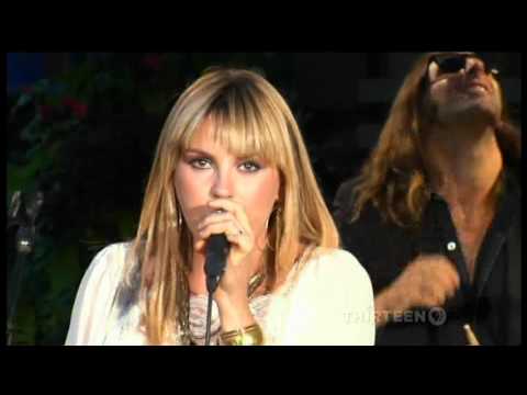 Grace Potter Hot Summer Night Live in New York NY August 19 2010